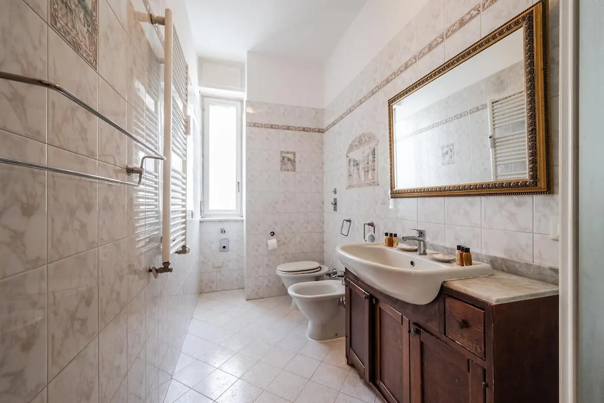 Casa Garibaldi 5 Minutes From The Subway - Wifi Apartment Milan 0*,  Italy